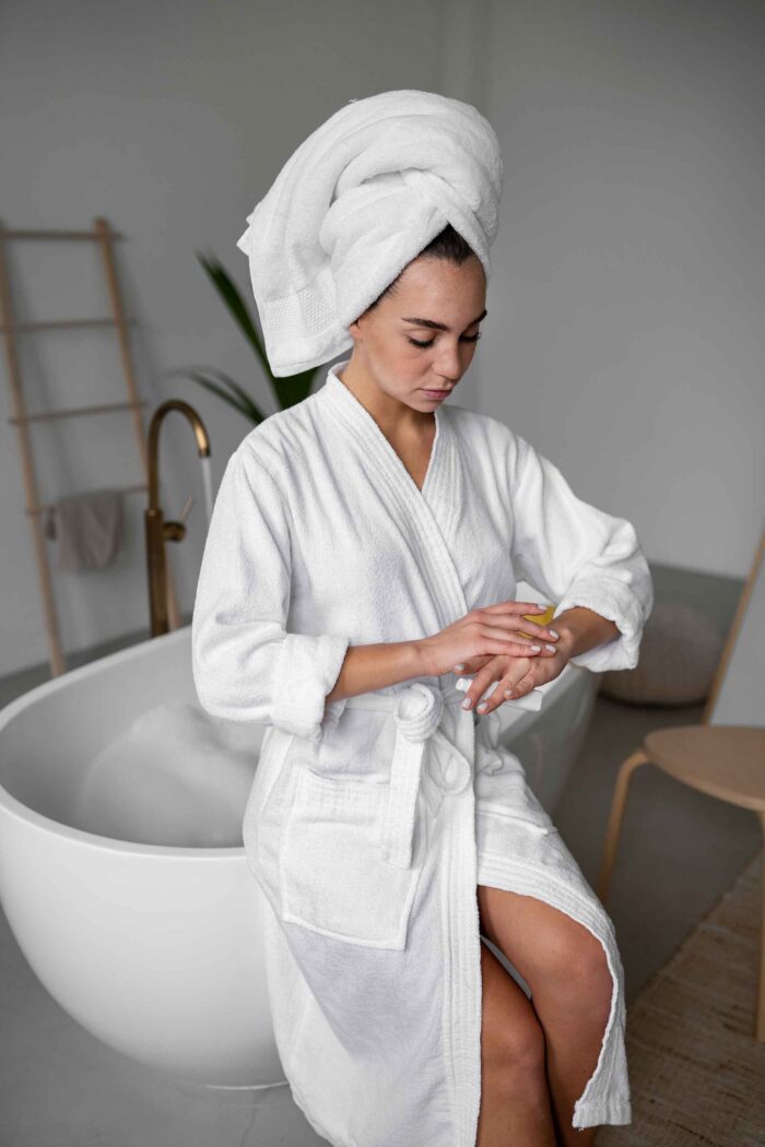 Ξενοδοχειακό μπουρνούζι 450gsm