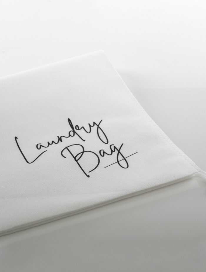 Σακούλα απλύτων non woven SAEVI